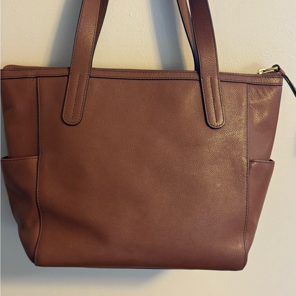 Brown leather 2 handle Fossil Tote Bag - Picture 2 of 9